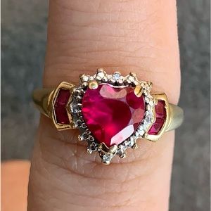 10k gold Heart-shape Ruby Ring